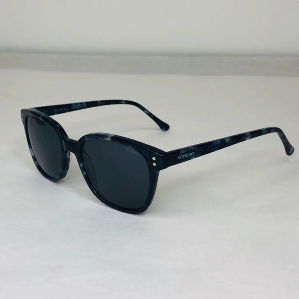 Renee Indigo Demi KOMONO Sunglasses (NEW) blue marble